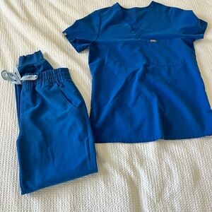 Figs Women's Blue Scrub Set